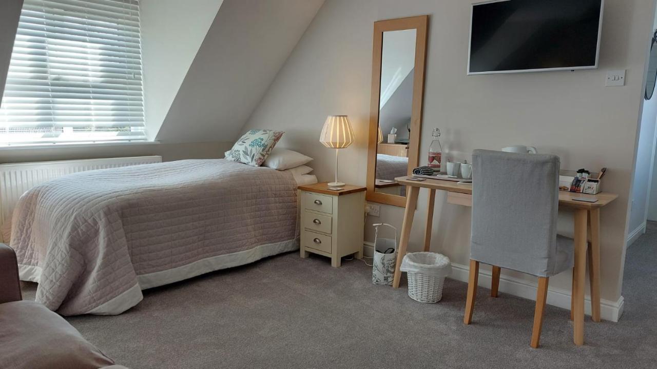 Westwood Lodge B & B Boston Bagian luar foto