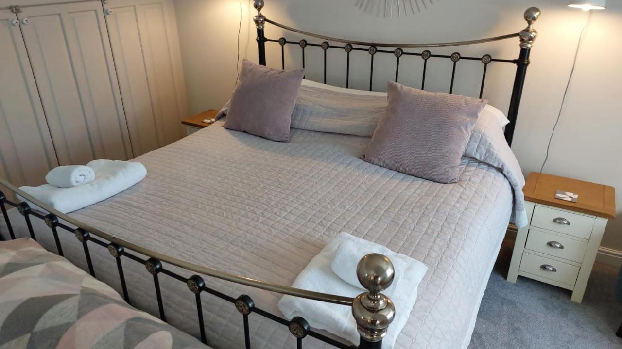Westwood Lodge B & B Boston Bagian luar foto